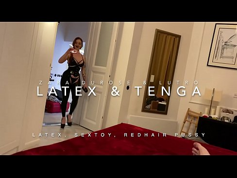 ❤️ Usisi otholwa enekhanda elibomvu egqoke imvunulo ye-latex ebhejwa usingamzali ❤❌ ku-porn zu.milf300com.ru